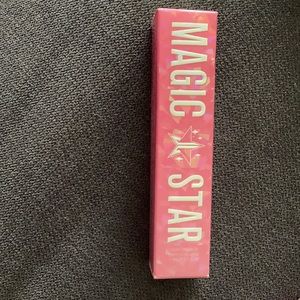Magic Star concealer
